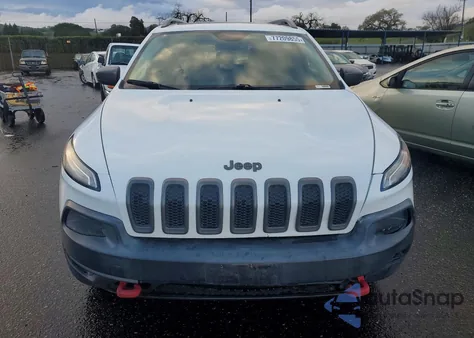 2014 Jeep Cherokee Trailhawk z USA, uszkodzony, nr VIN 1C4PJMBS8EW240659